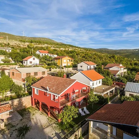 House Danica Obrovac