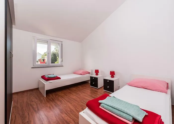 House Danica Obrovac